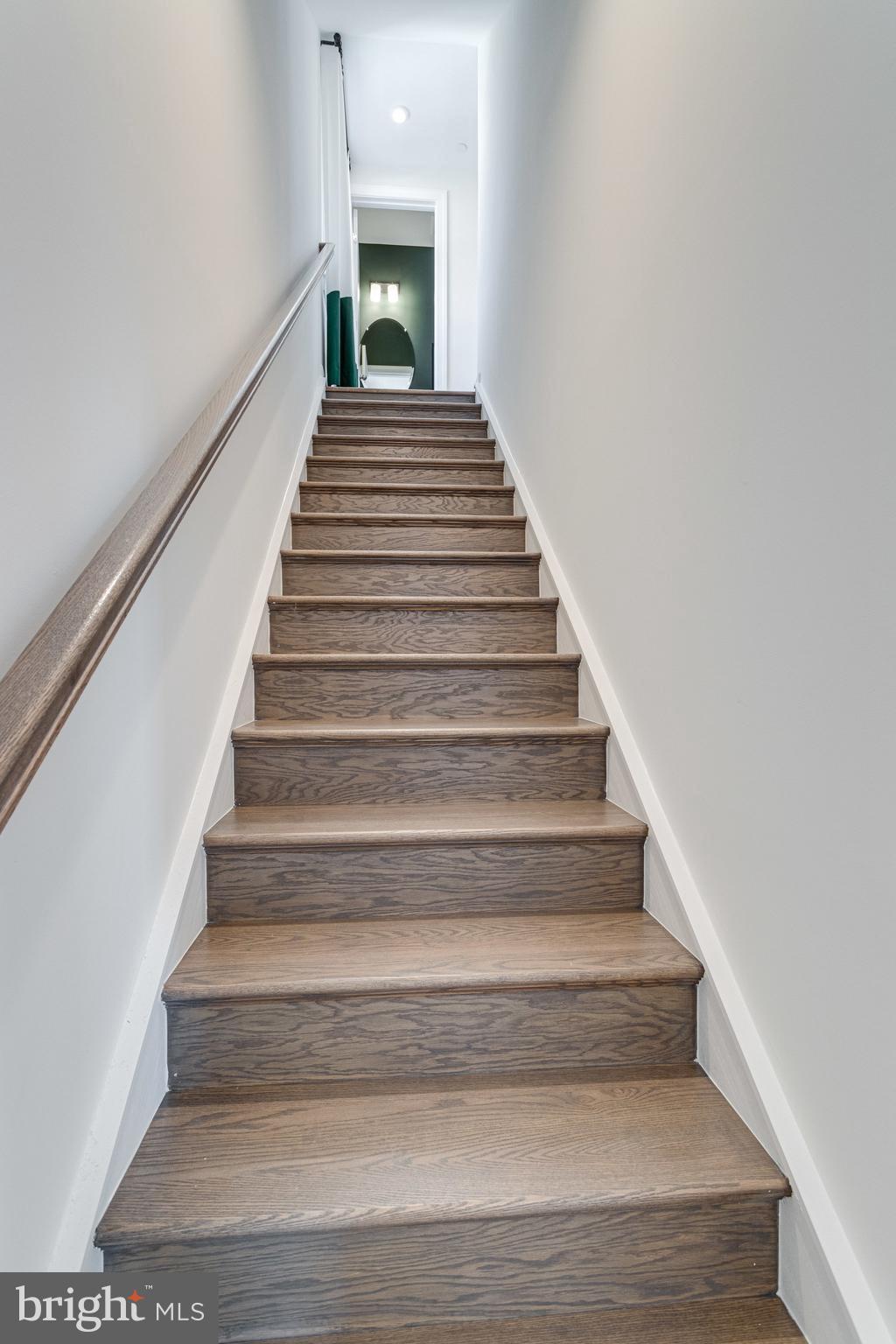 NORTH HILL - Residential