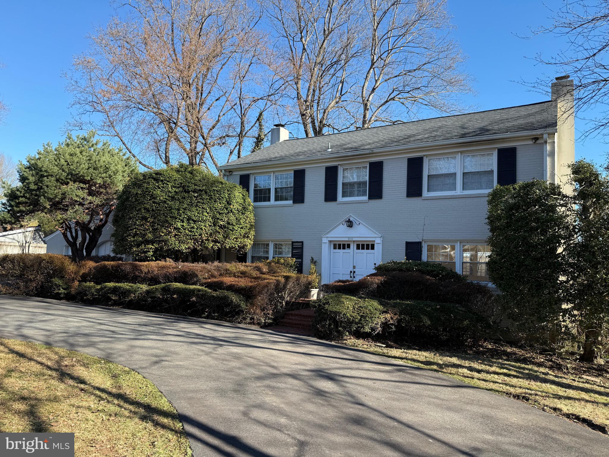 9616 BURKE VIEW AVENUE