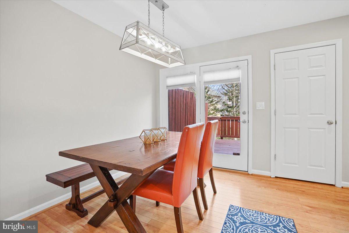 VILLAGES AT HOMELAND - Residential