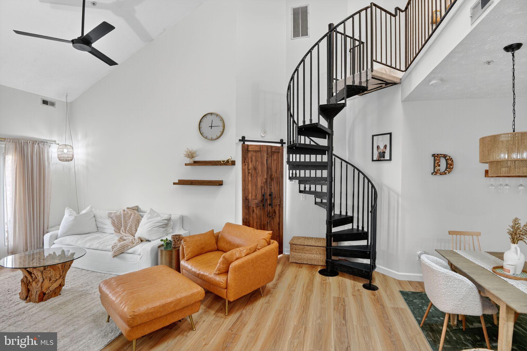 RIVERGATE - Residential