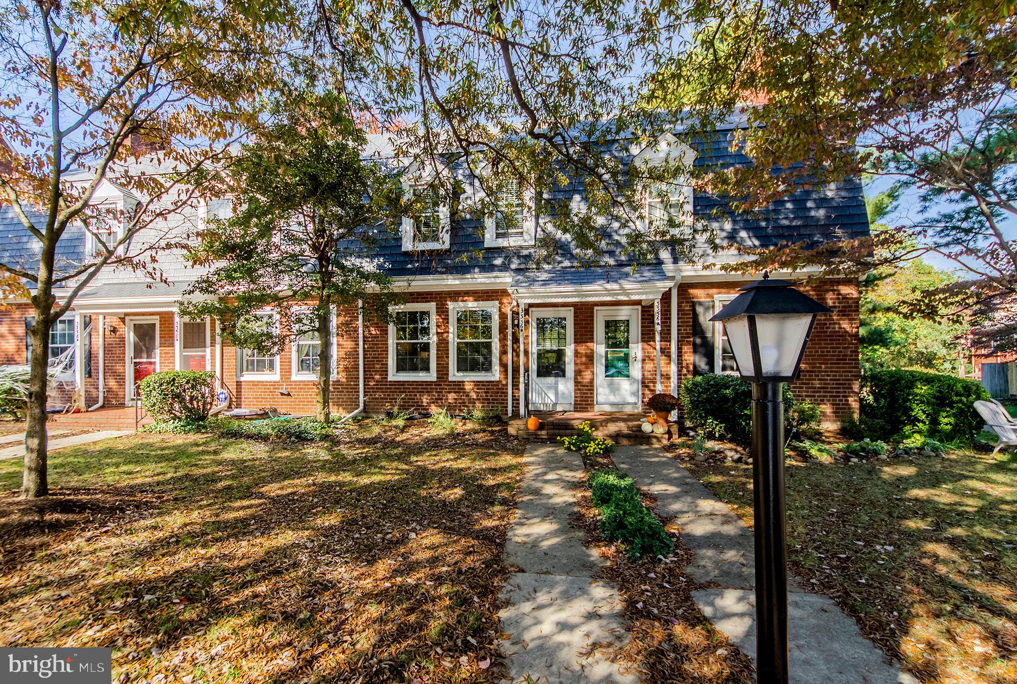 FAIRLINGTON COMMONS - Residential Lease