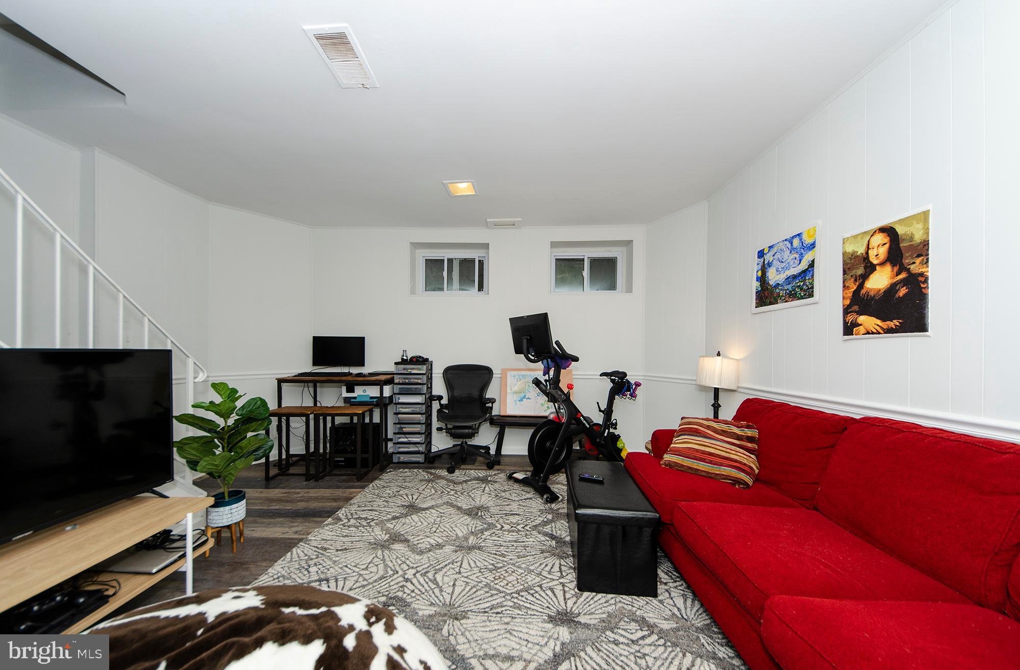 FAIRLINGTON COMMONS - Residential Lease