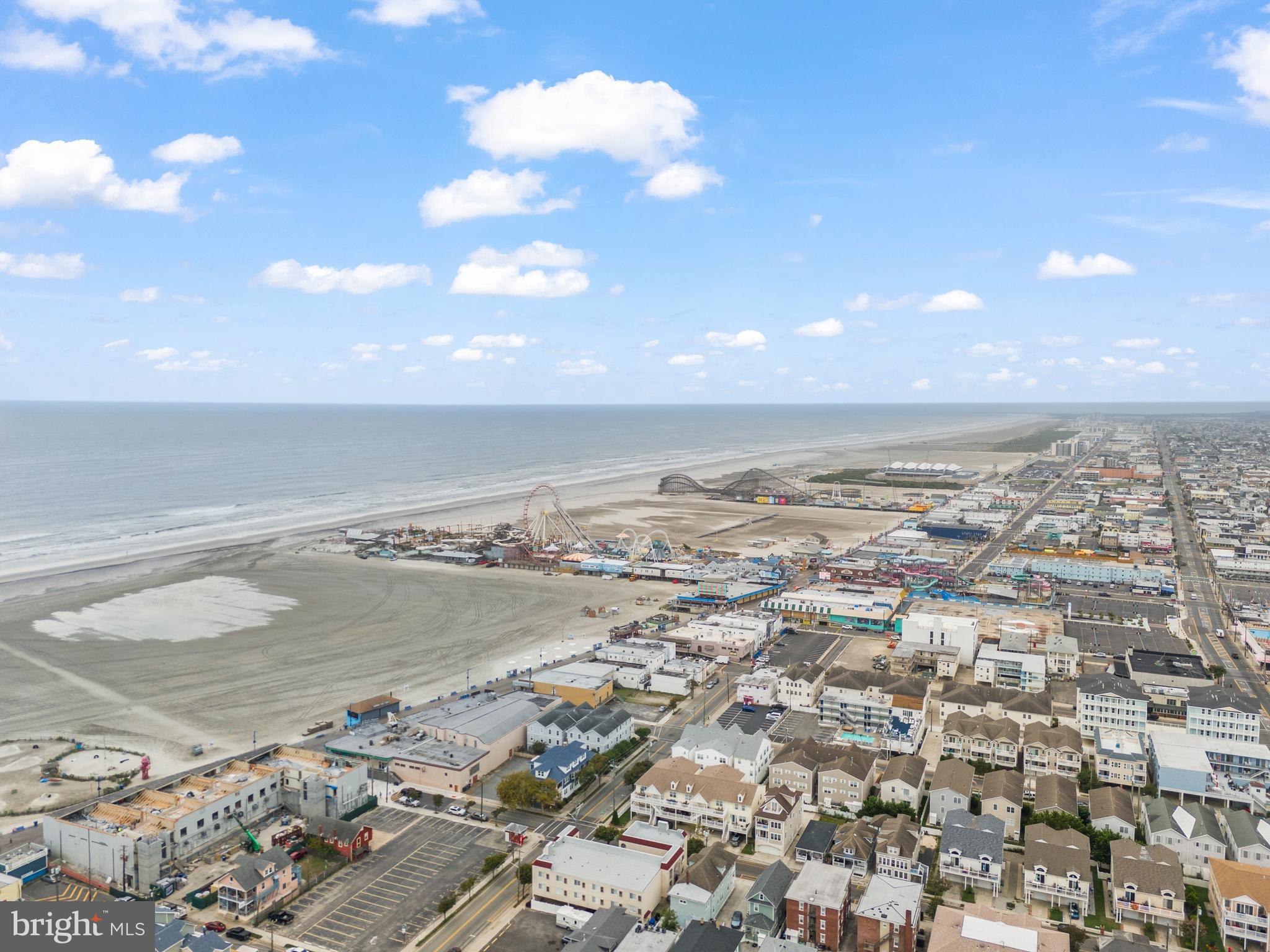 220 E POPLAR AVENUE 203