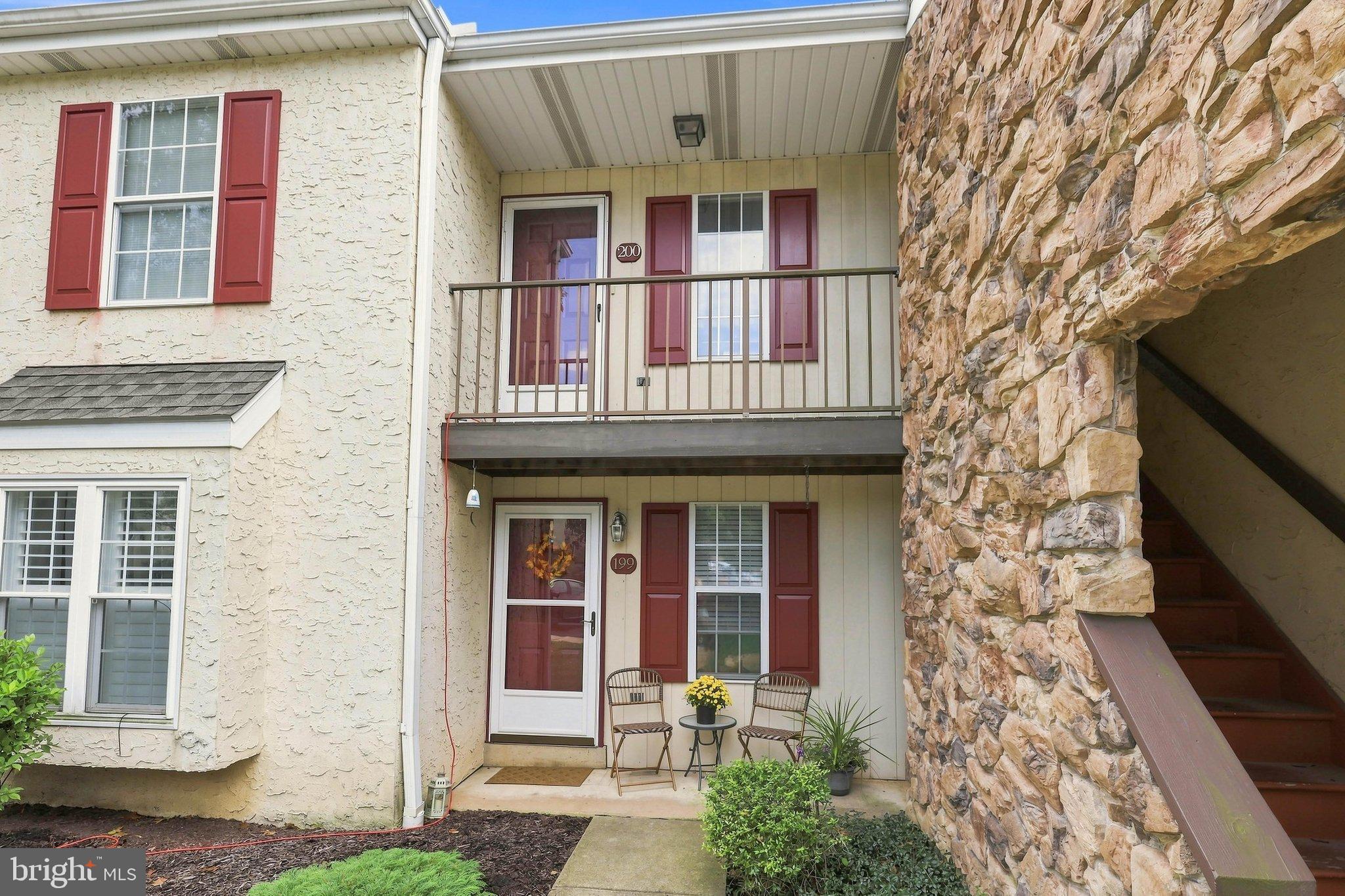 199 OAK KNOLL CIRCLE