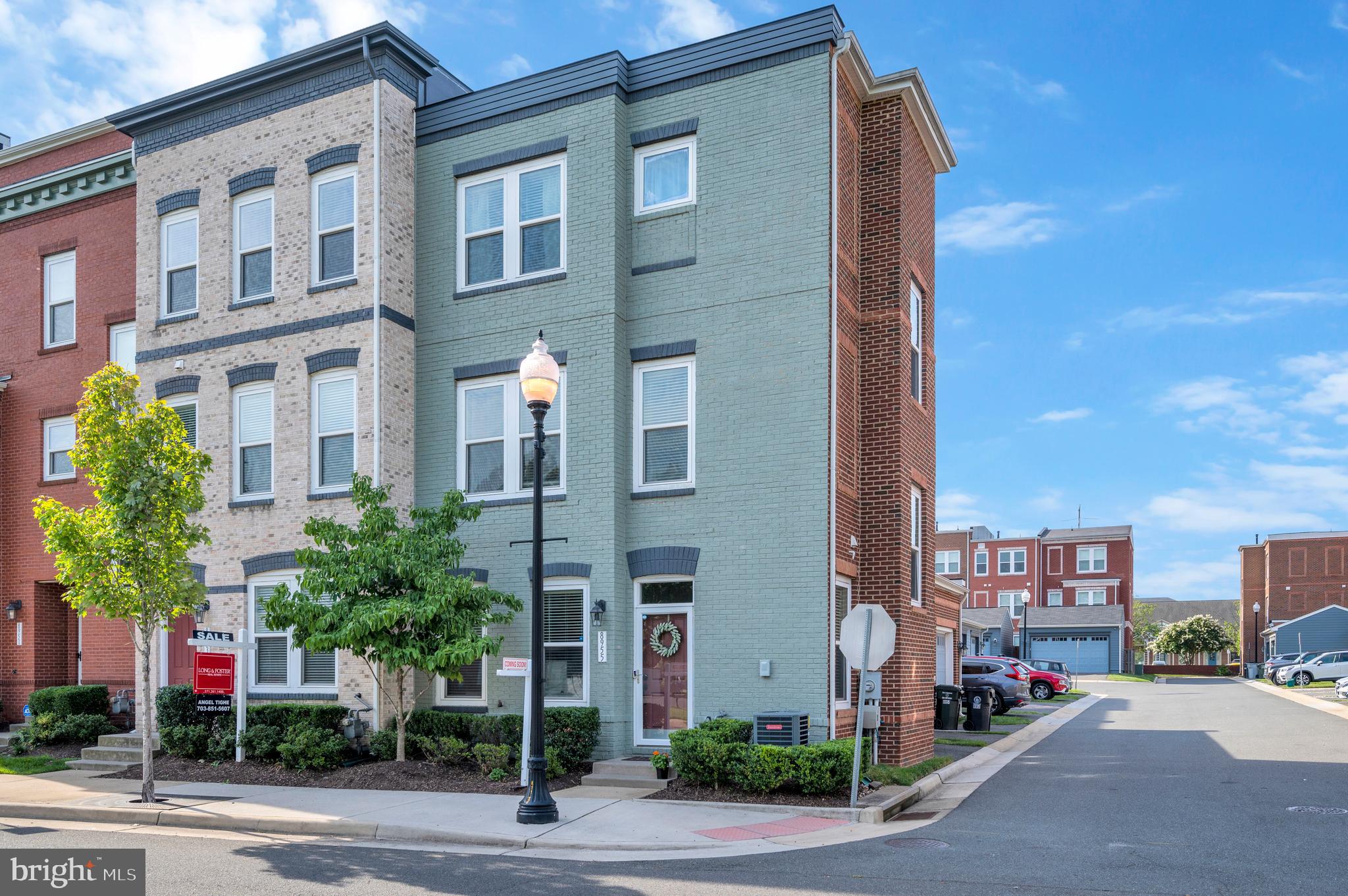 OLDE TOWNE SQUARE - Residential