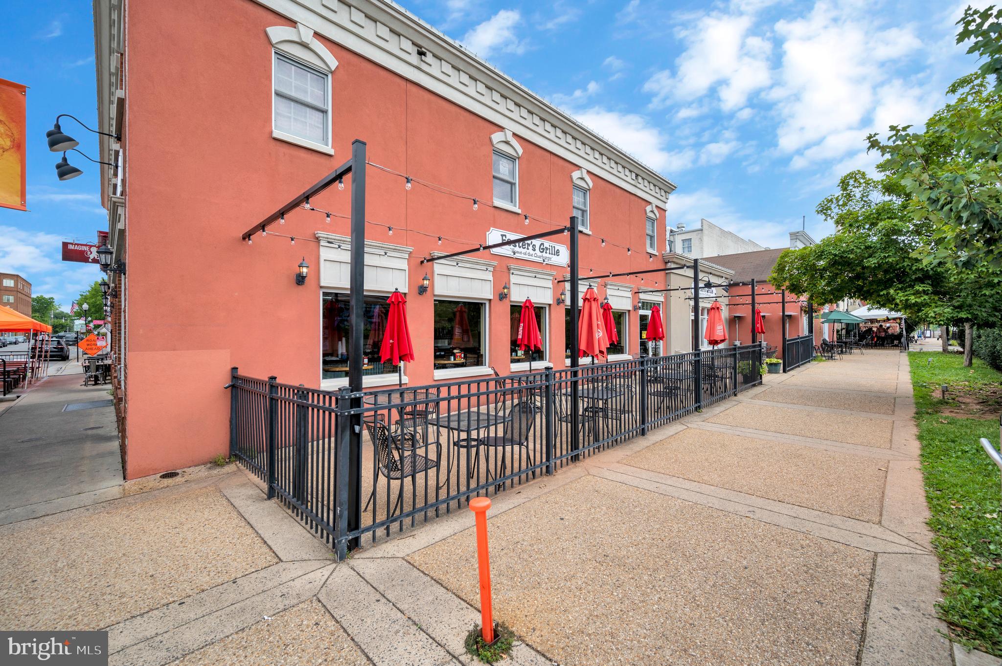 OLDE TOWNE SQUARE - Residential