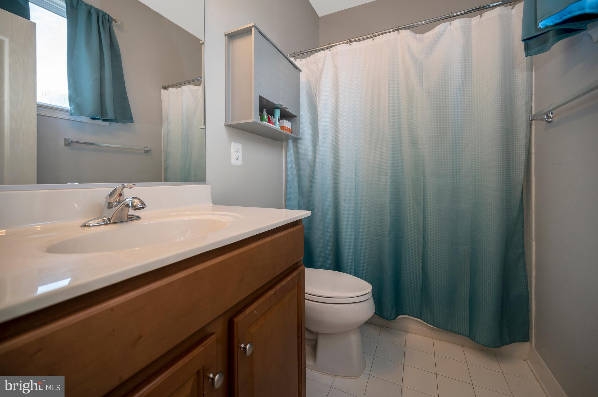 OLDE TOWNE SQUARE - Residential