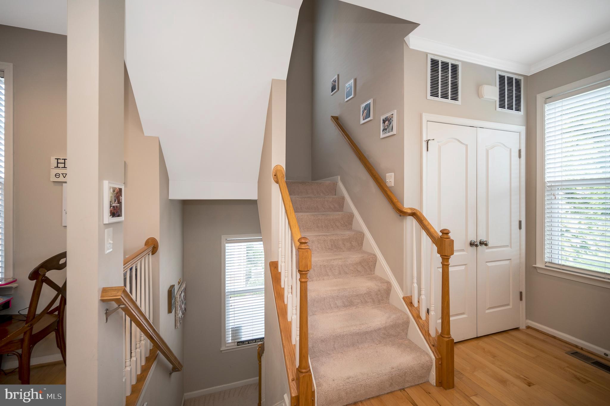 OLDE TOWNE SQUARE - Residential