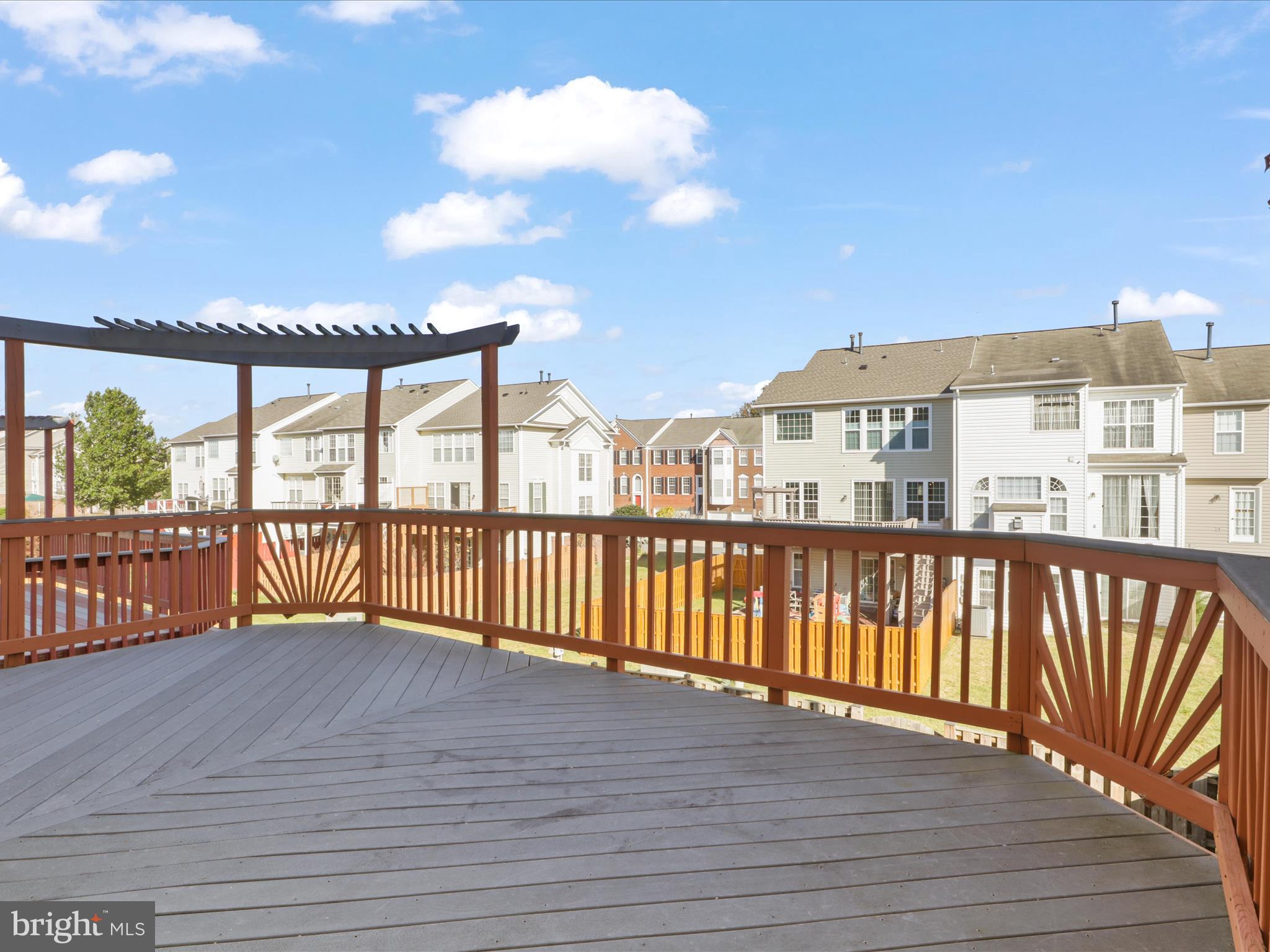 LOUDOUN PARKWAY CENTER - Residential Lease