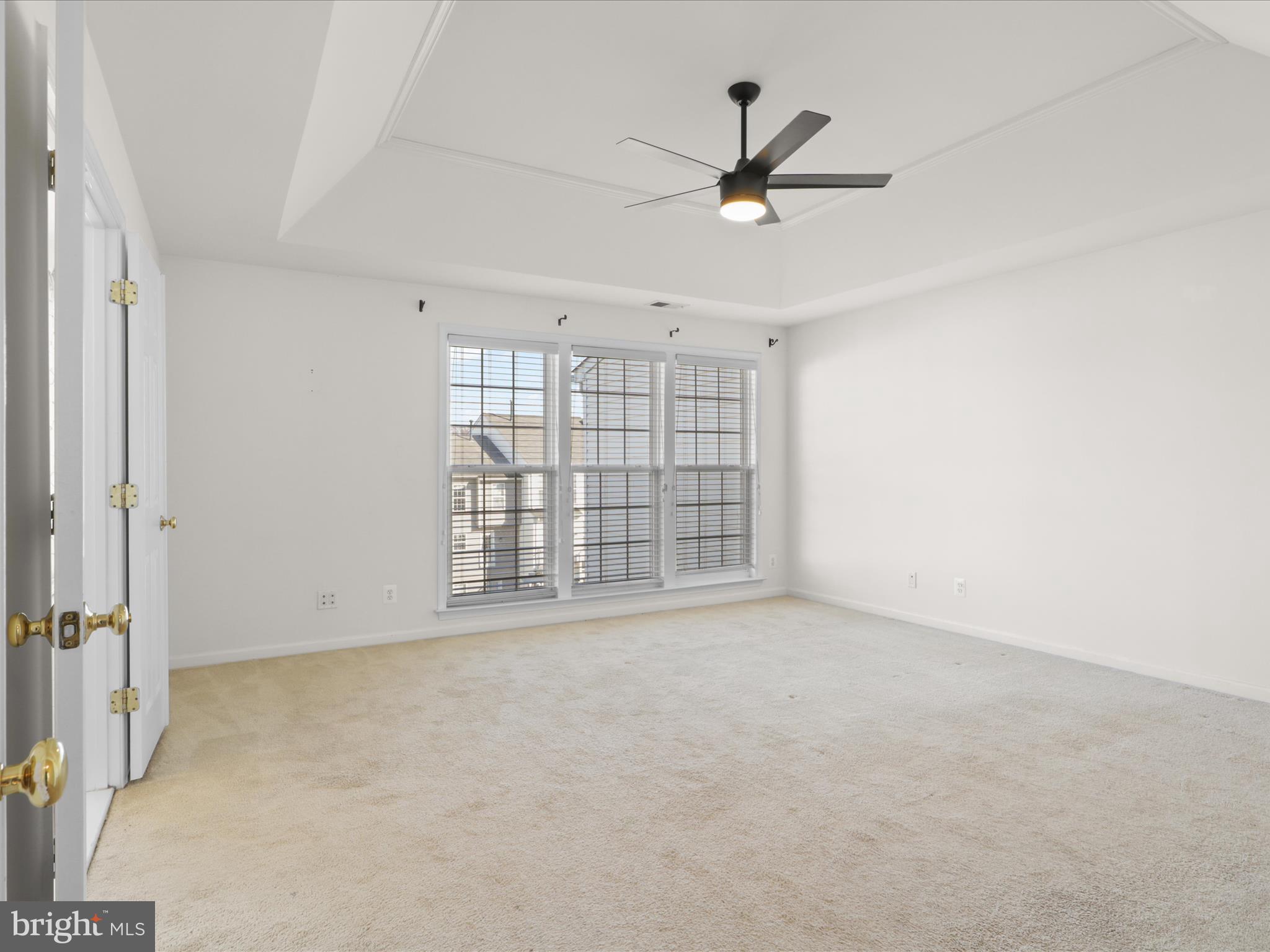 LOUDOUN PARKWAY CENTER - Residential Lease