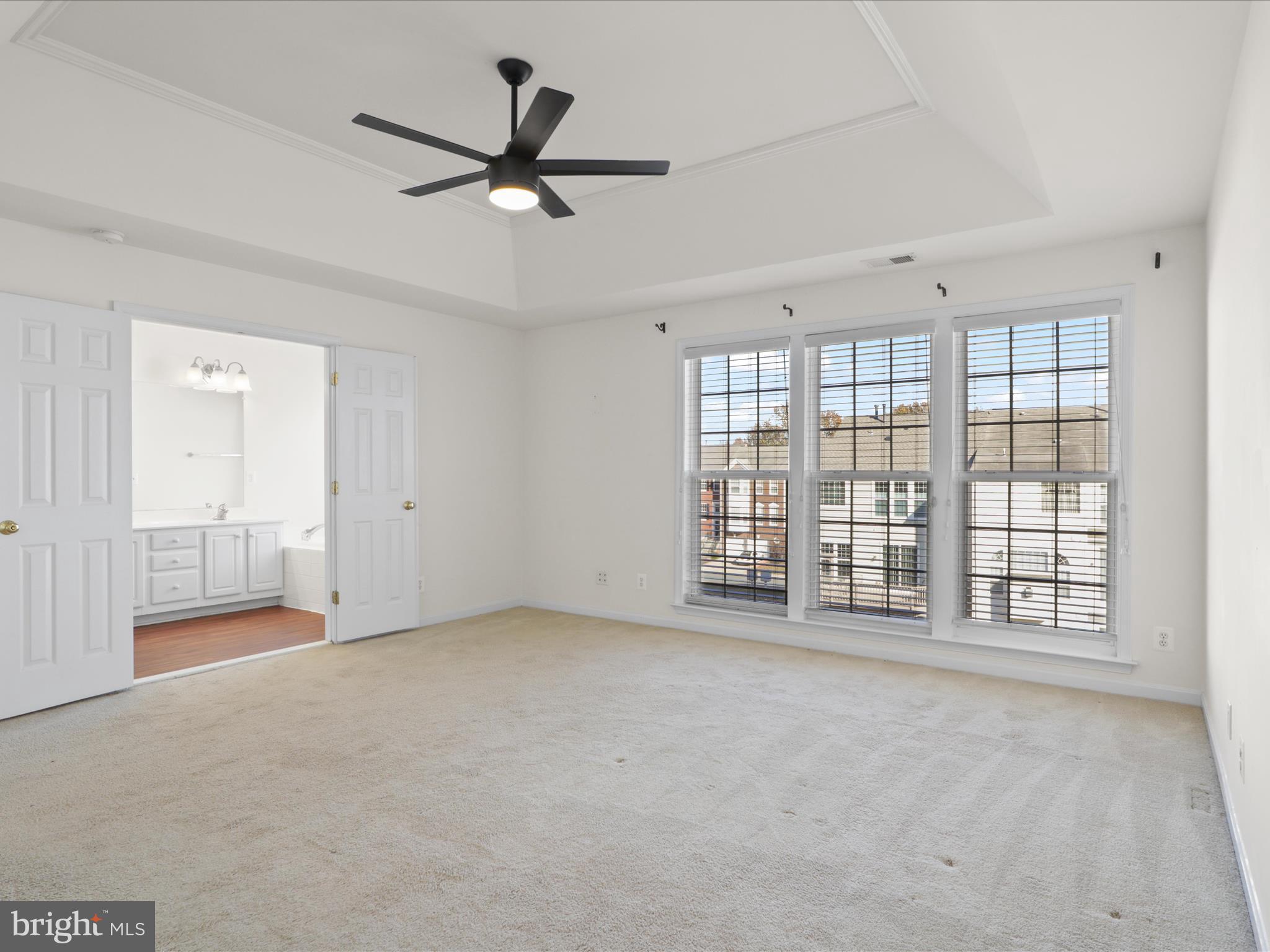 LOUDOUN PARKWAY CENTER - Residential Lease