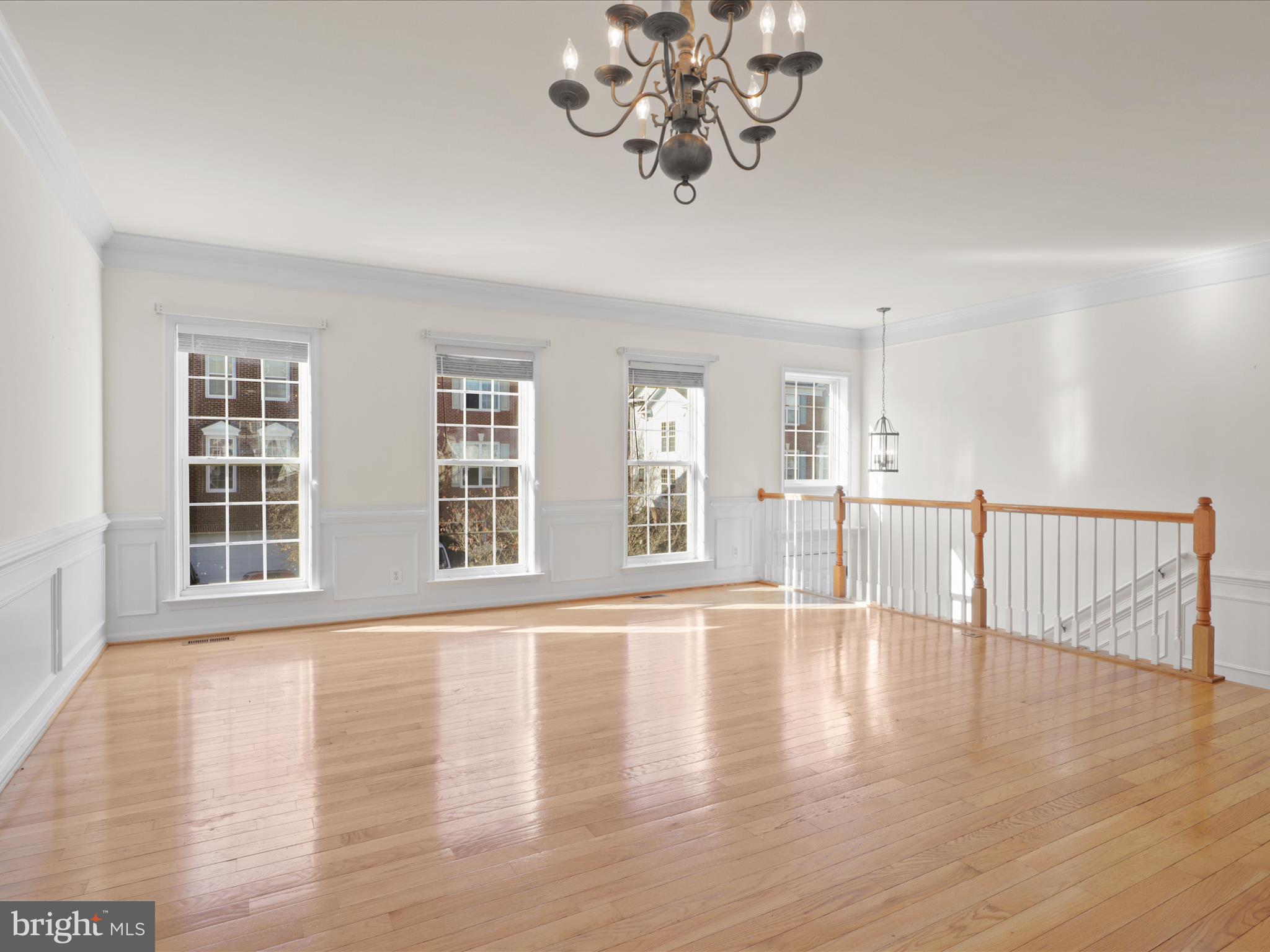 LOUDOUN PARKWAY CENTER - Residential Lease