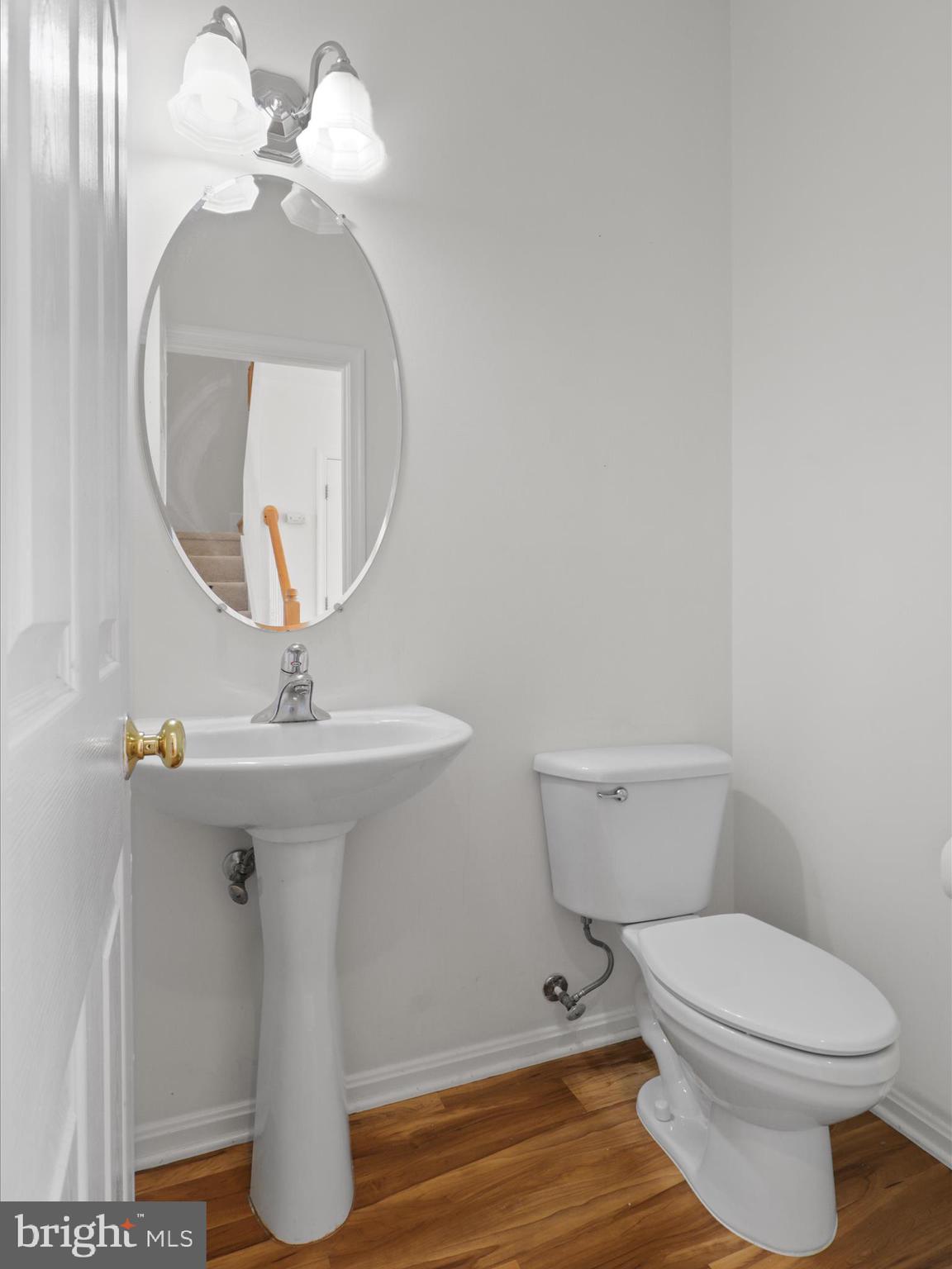 LOUDOUN PARKWAY CENTER - Residential Lease