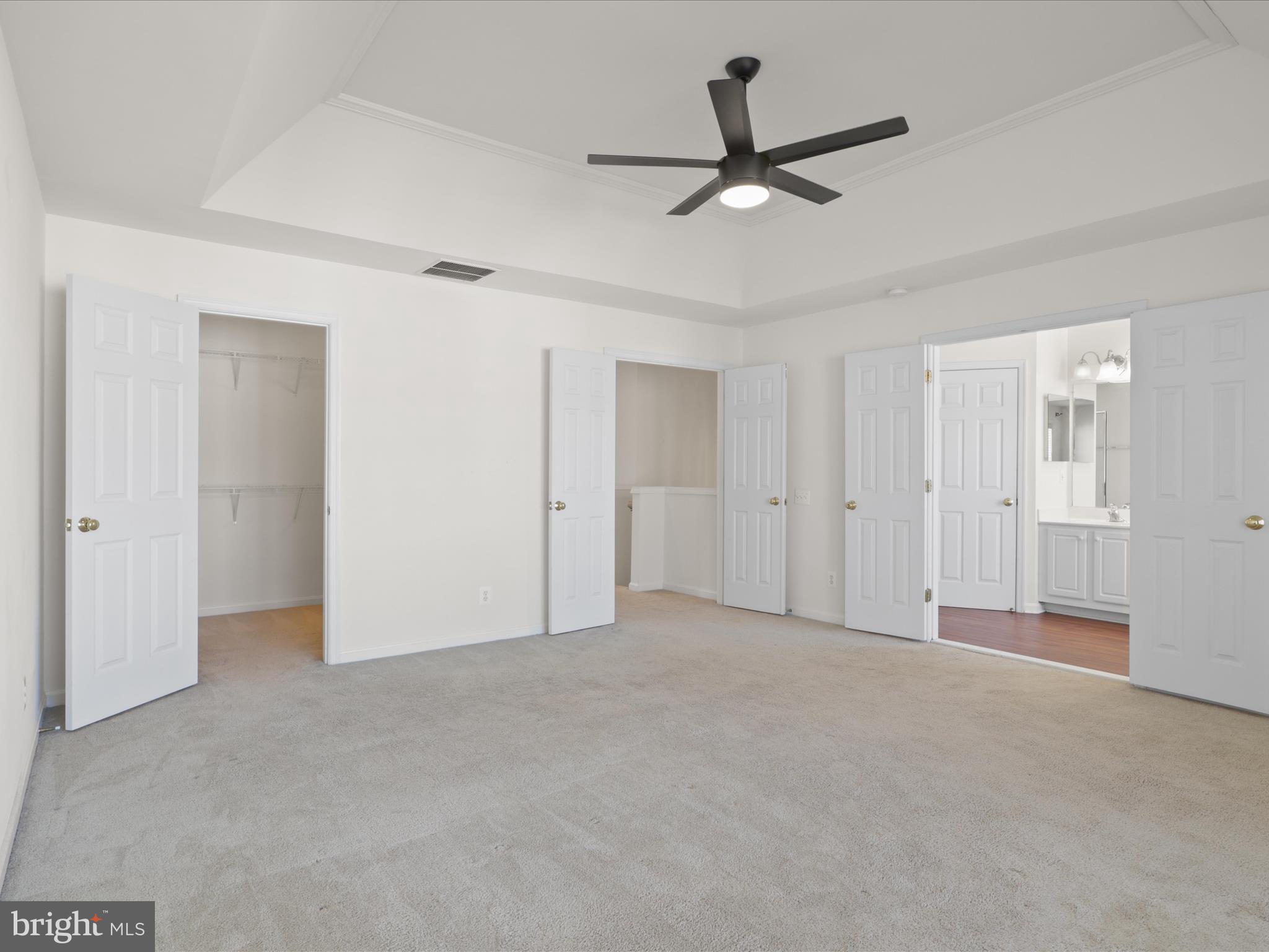 LOUDOUN PARKWAY CENTER - Residential Lease