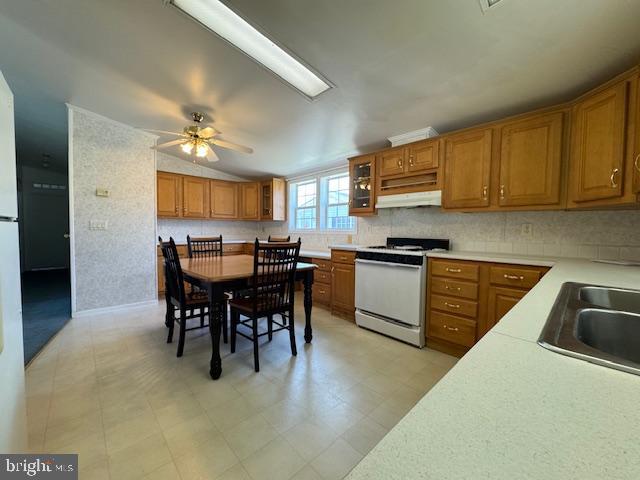 VILLAGE OF CECIL WOODS - Residential