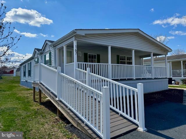 VILLAGE OF CECIL WOODS - Residential