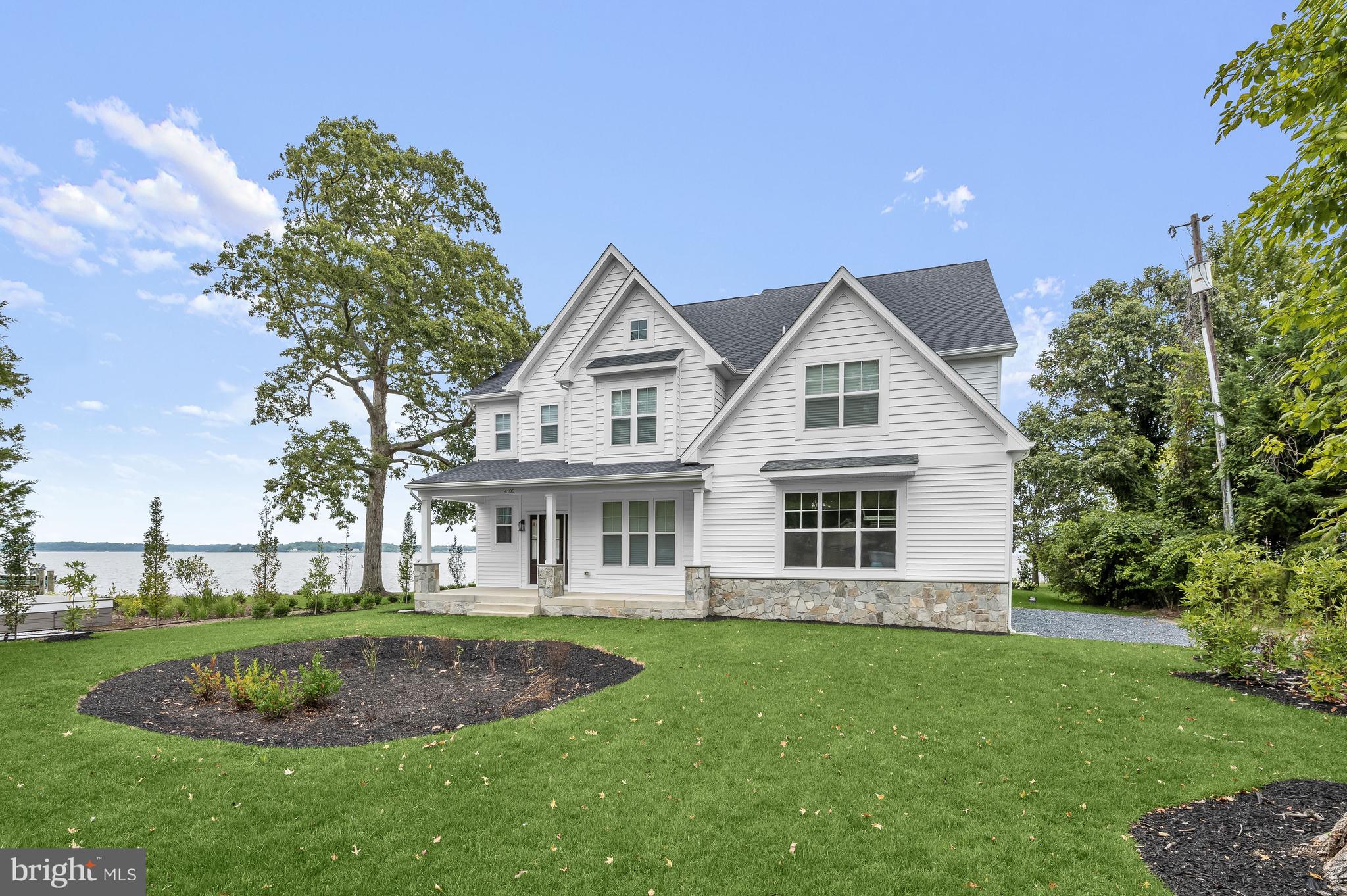 IDLEWILDE ON THE BAY - Residential