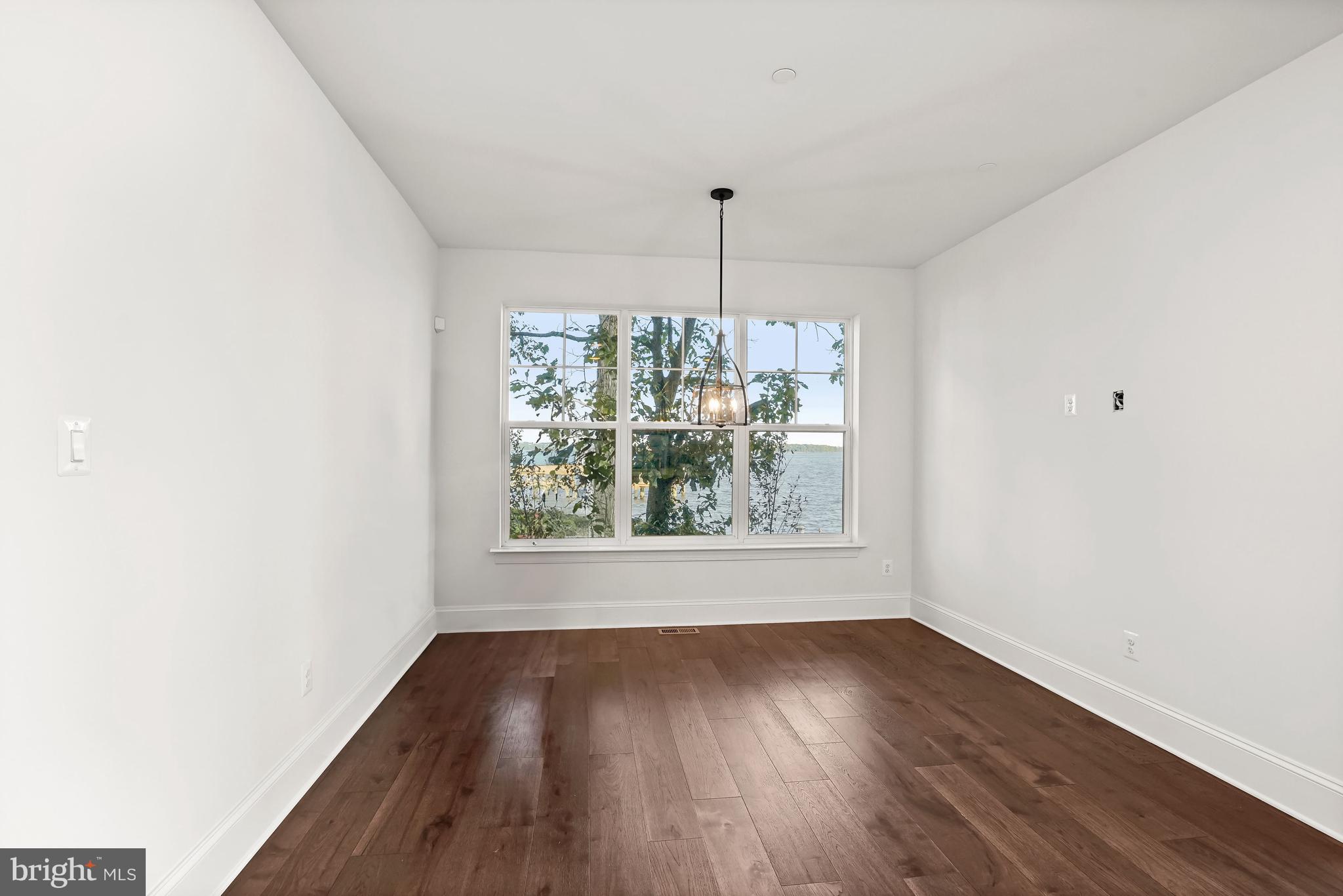 IDLEWILDE ON THE BAY - Residential