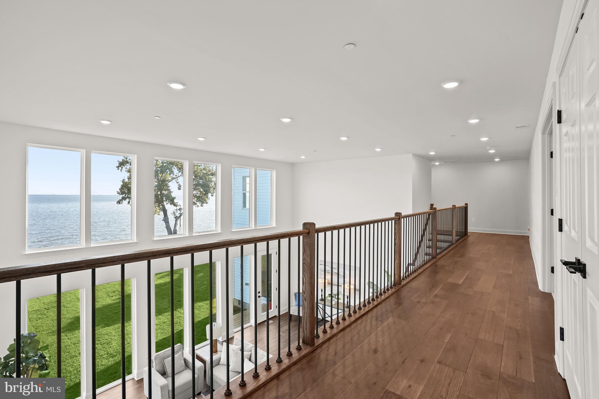 IDLEWILDE ON THE BAY - Residential