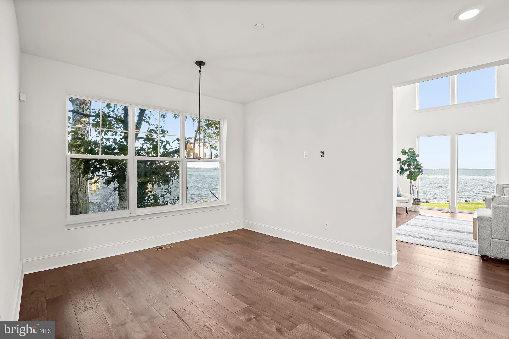 IDLEWILDE ON THE BAY - Residential