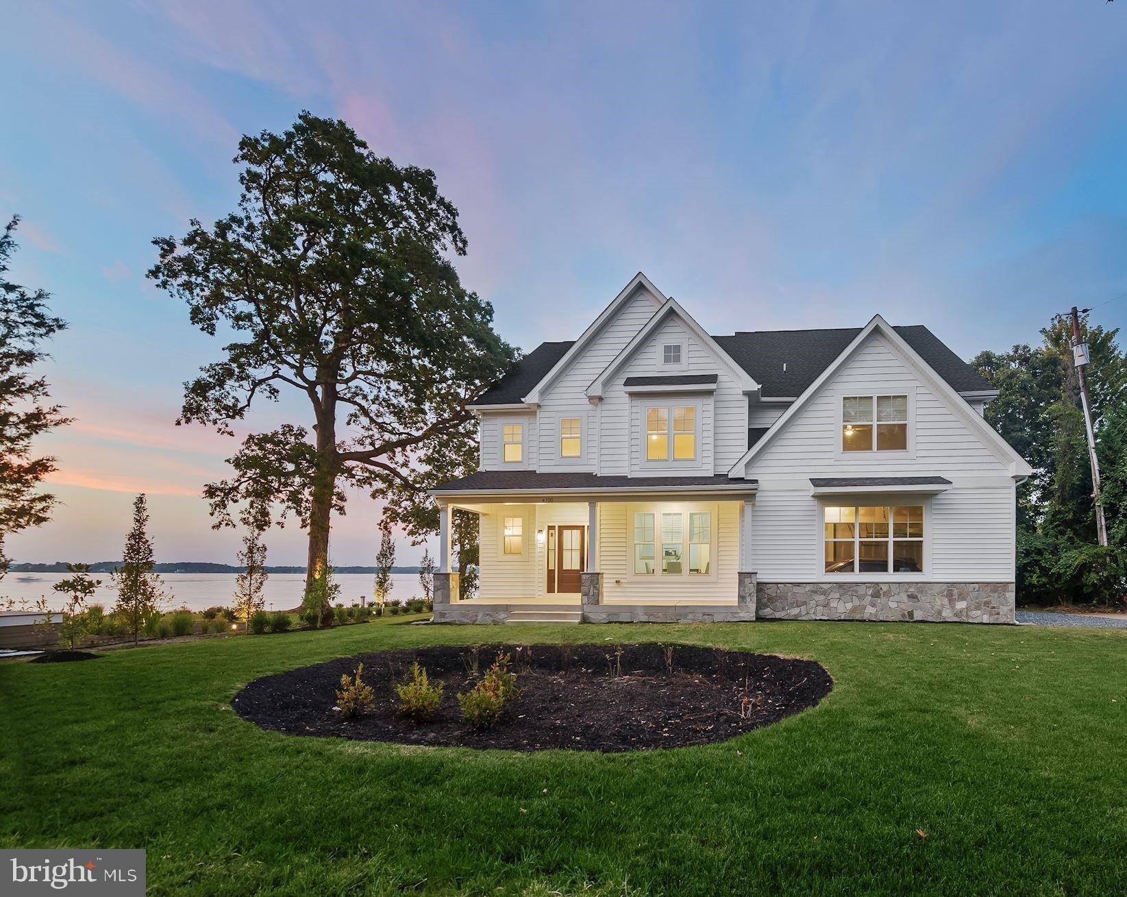 IDLEWILDE ON THE BAY - Residential