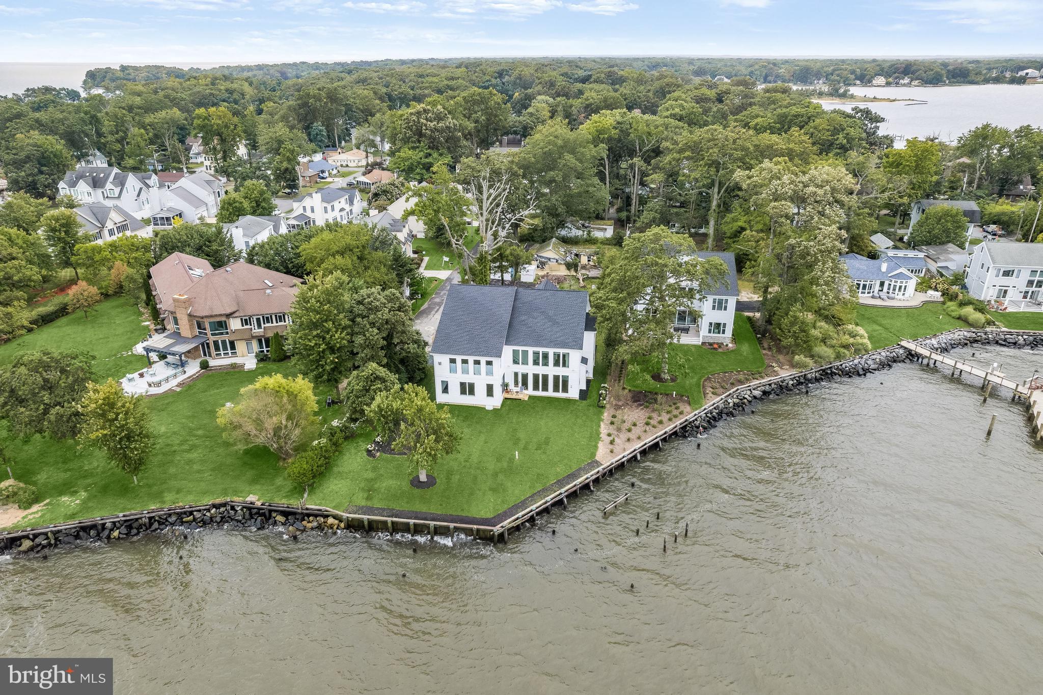 IDLEWILDE ON THE BAY - Residential