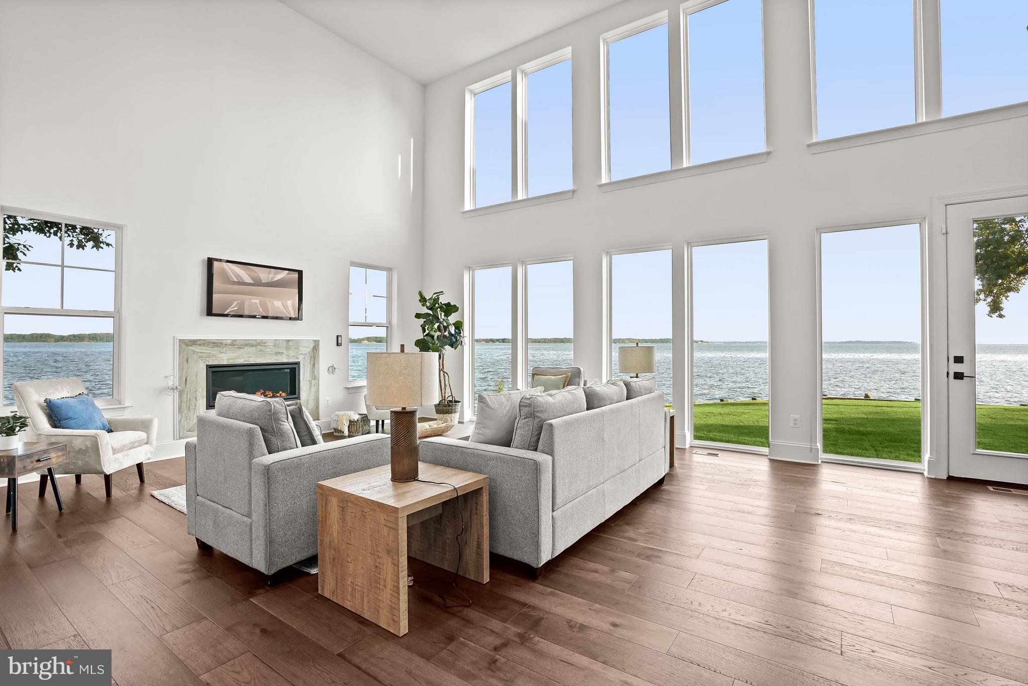 IDLEWILDE ON THE BAY - Residential