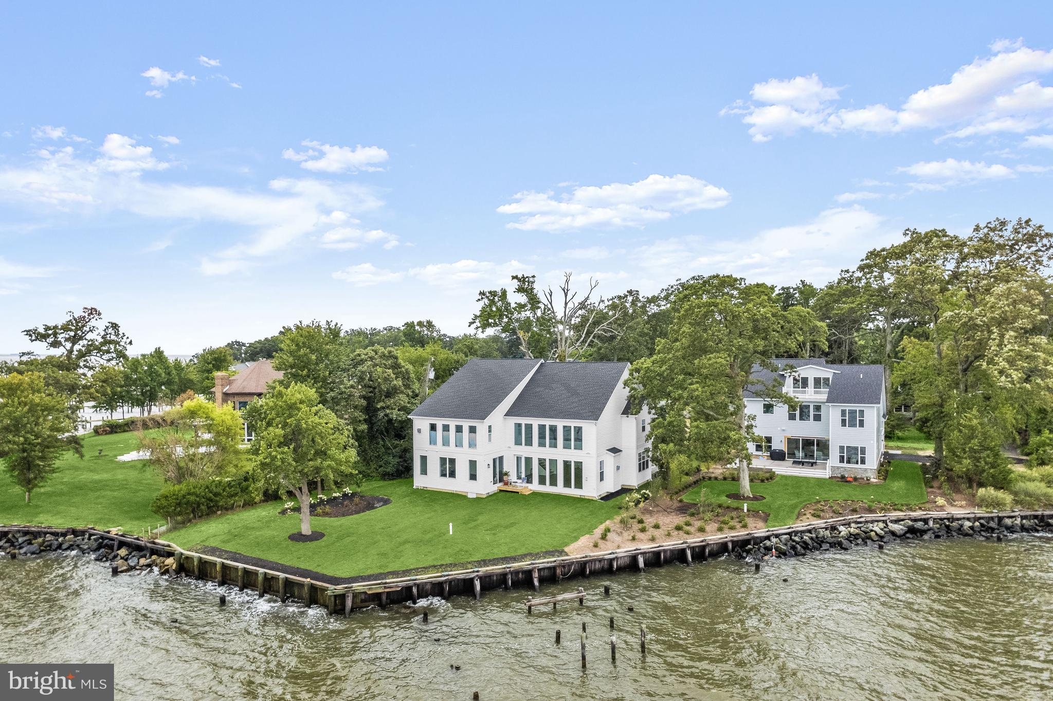 IDLEWILDE ON THE BAY - Residential