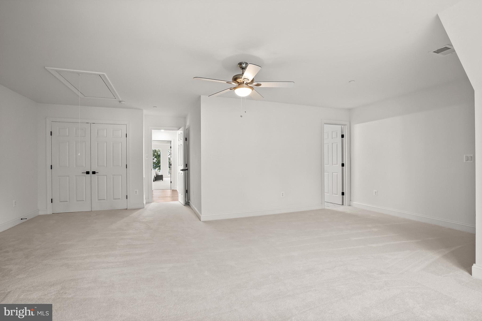 IDLEWILDE ON THE BAY - Residential