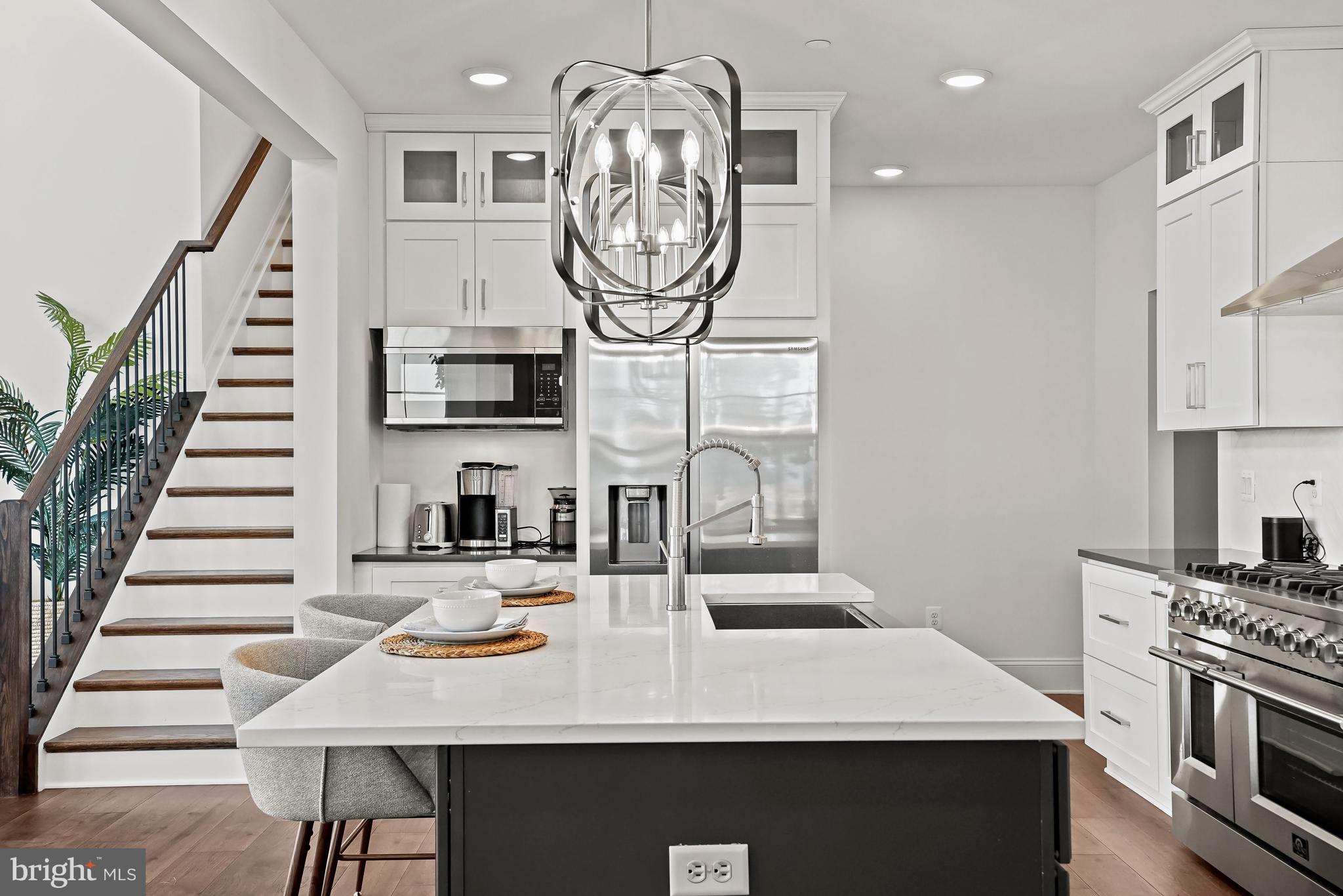 IDLEWILDE ON THE BAY - Residential