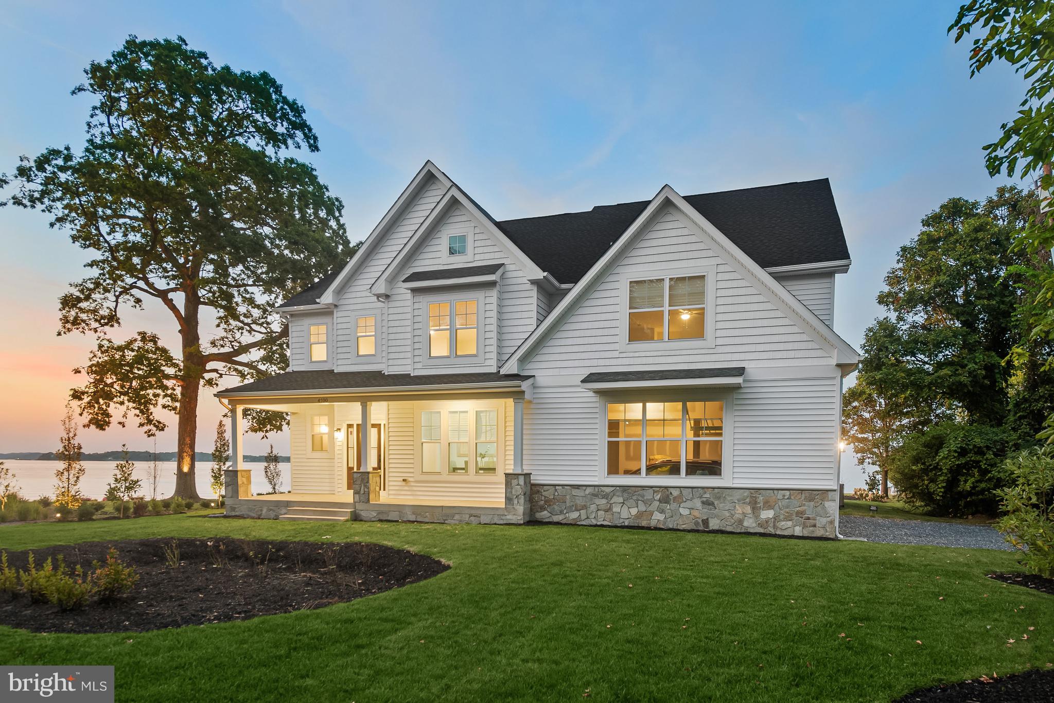 IDLEWILDE ON THE BAY - Residential