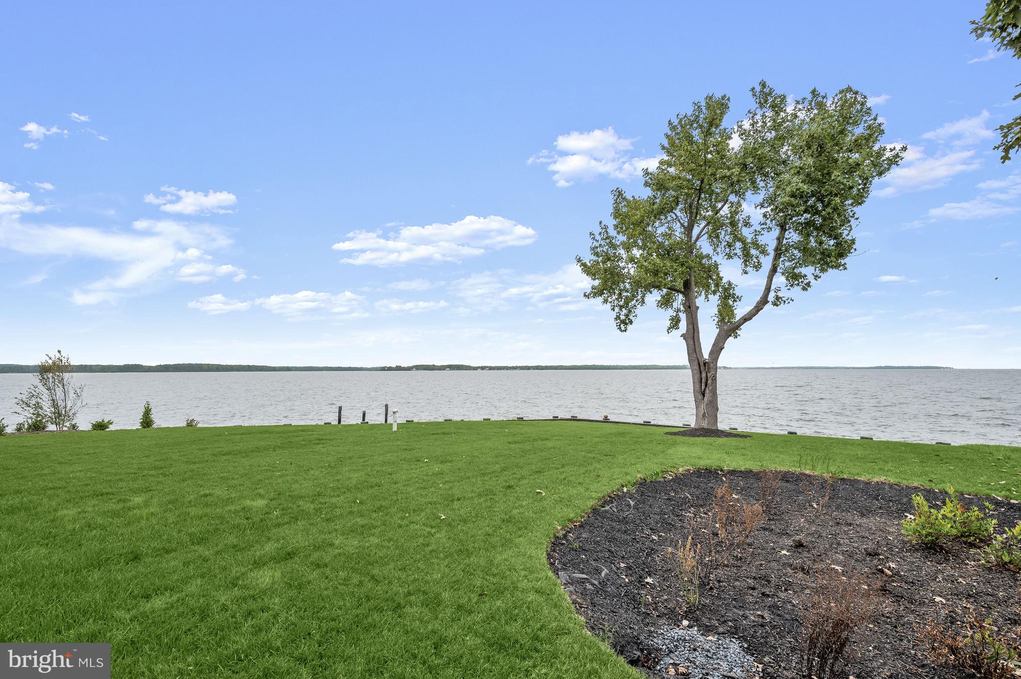 IDLEWILDE ON THE BAY - Residential