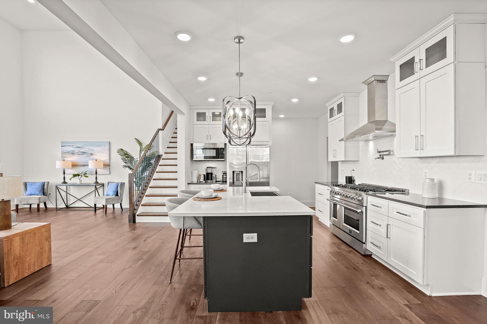 IDLEWILDE ON THE BAY - Residential