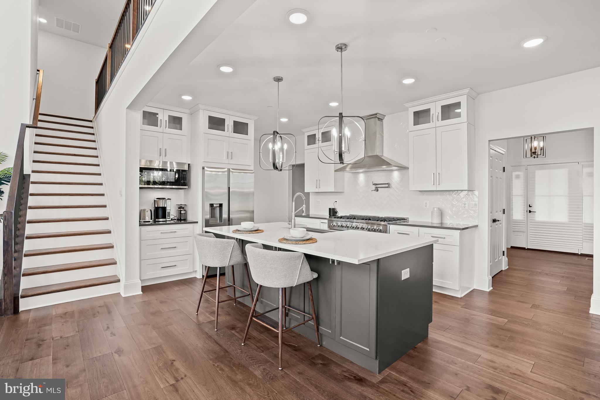 IDLEWILDE ON THE BAY - Residential