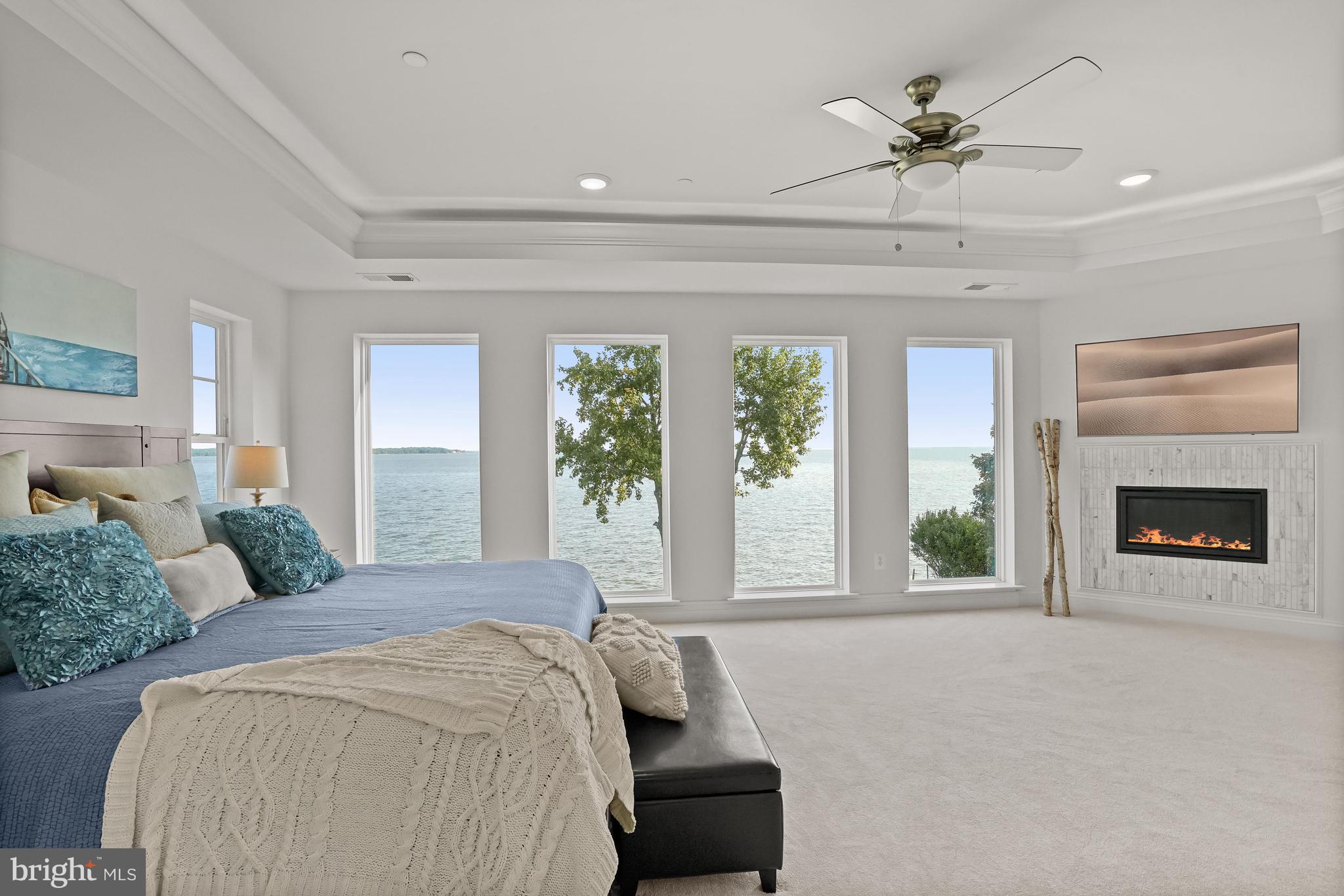 IDLEWILDE ON THE BAY - Residential