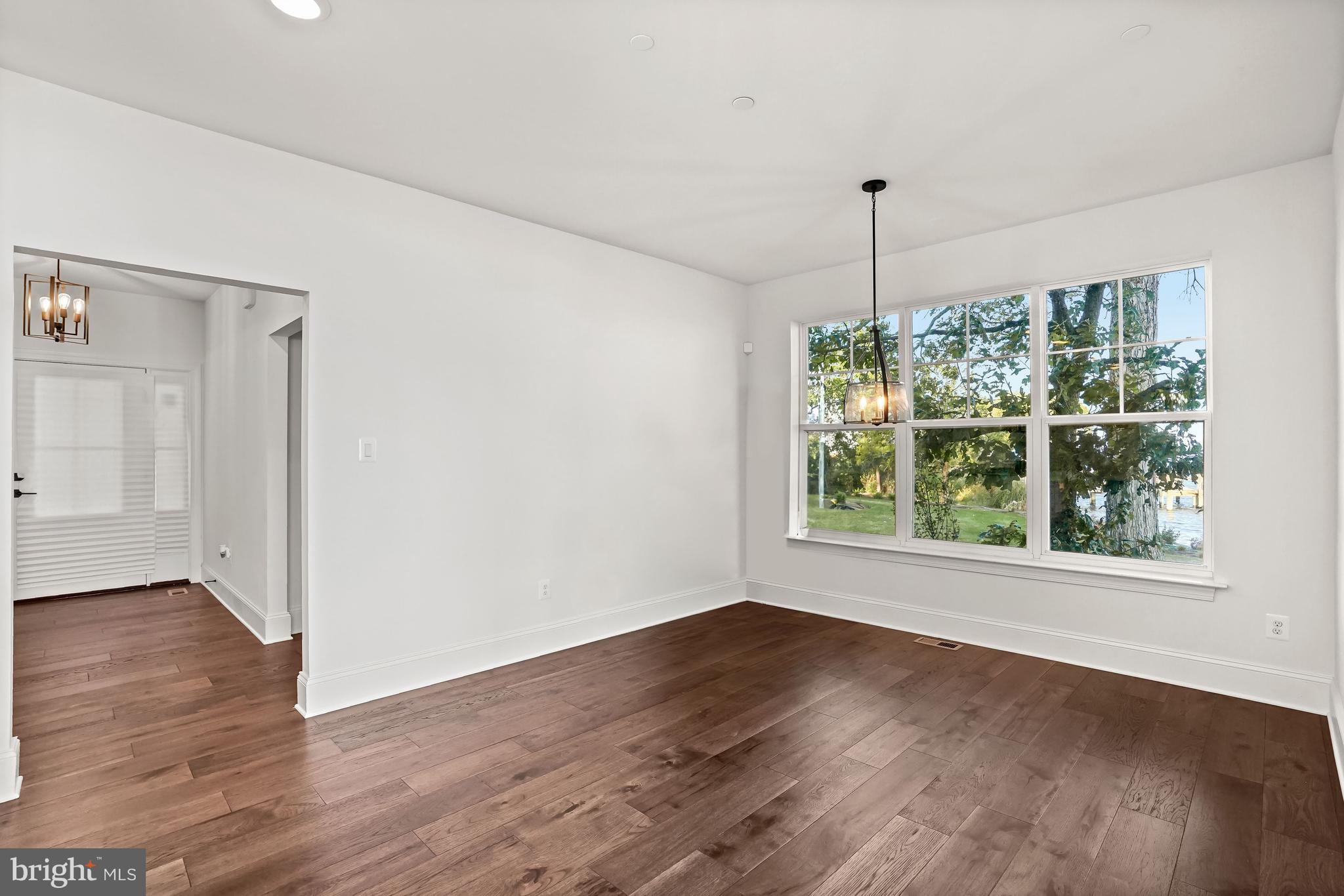 IDLEWILDE ON THE BAY - Residential