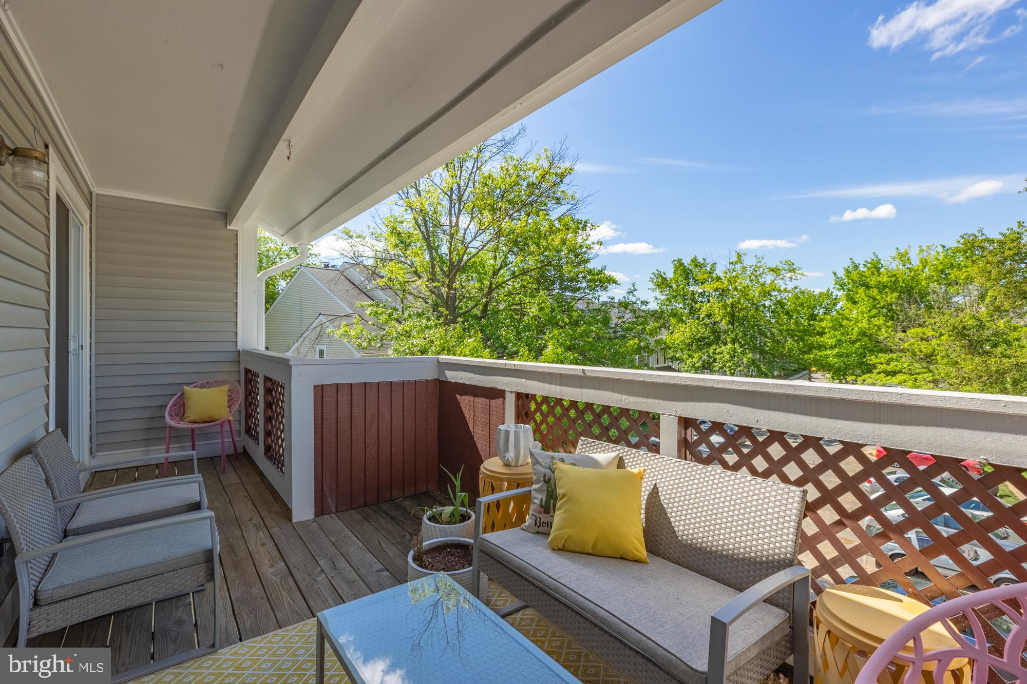 GRAYS POINTE - Residential