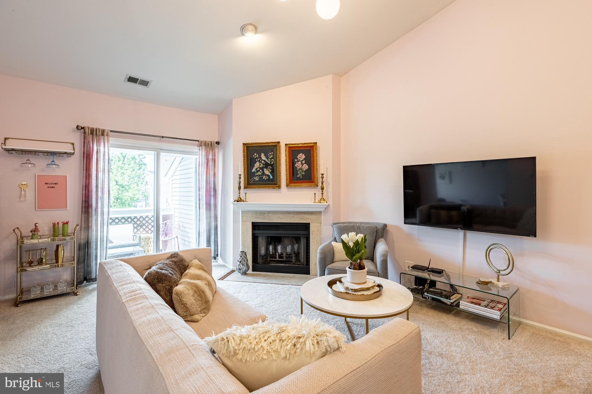 GRAYS POINTE - Residential