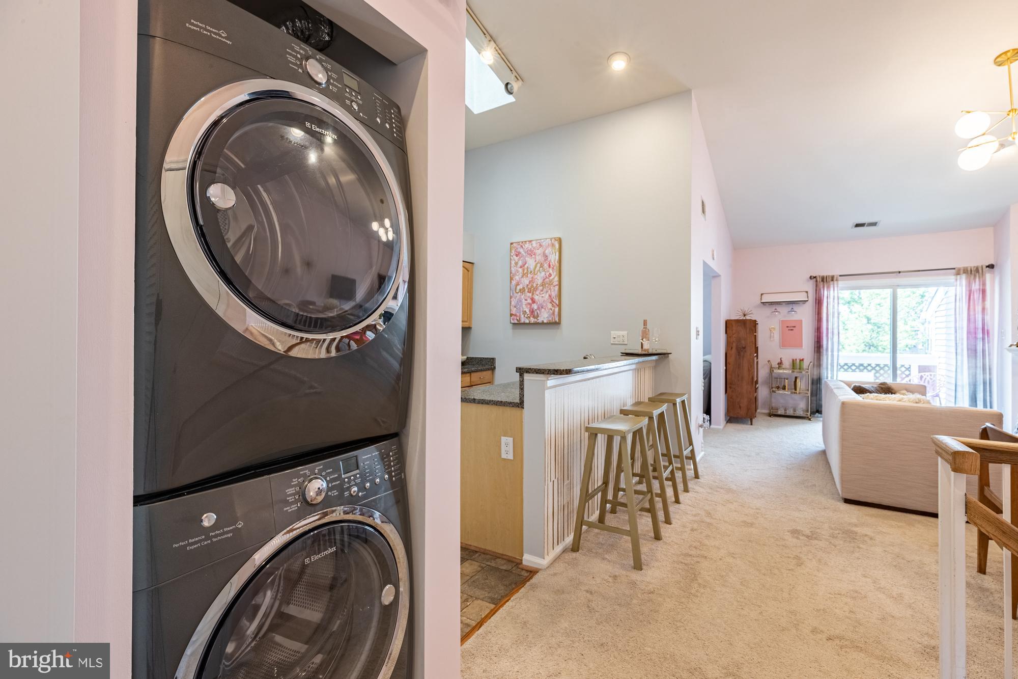 GRAYS POINTE - Residential