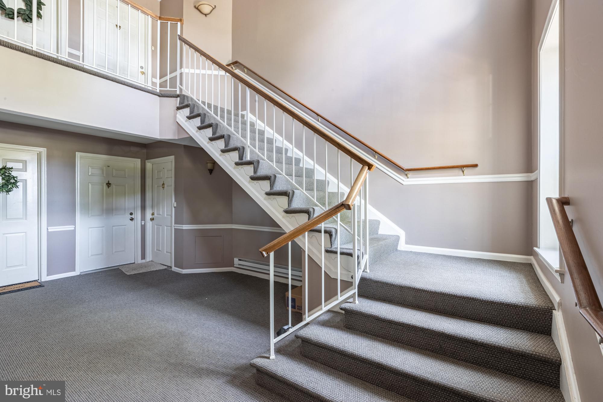 GRAYS POINTE - Residential