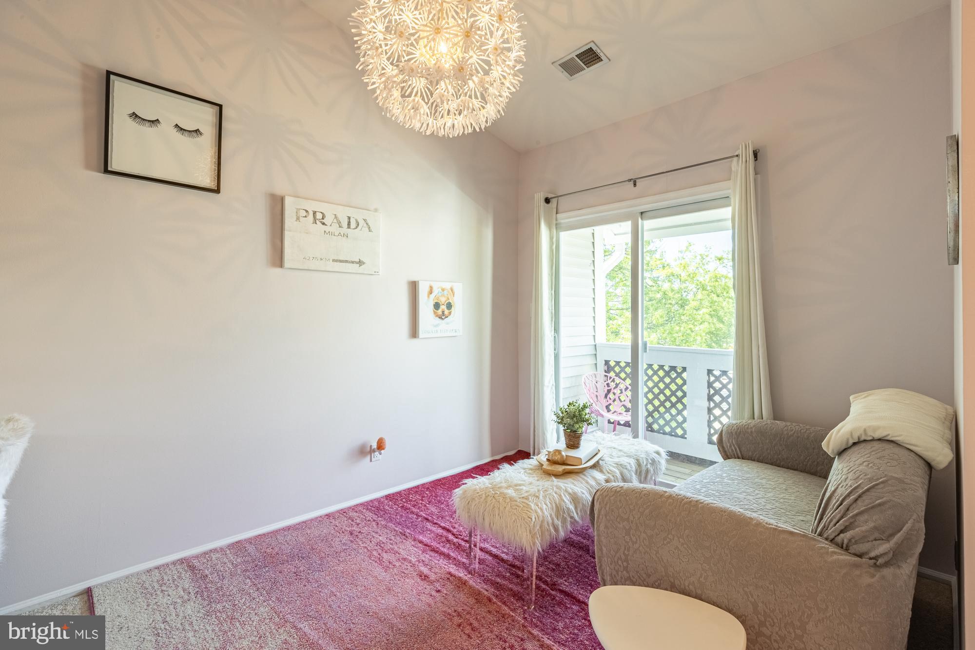 GRAYS POINTE - Residential