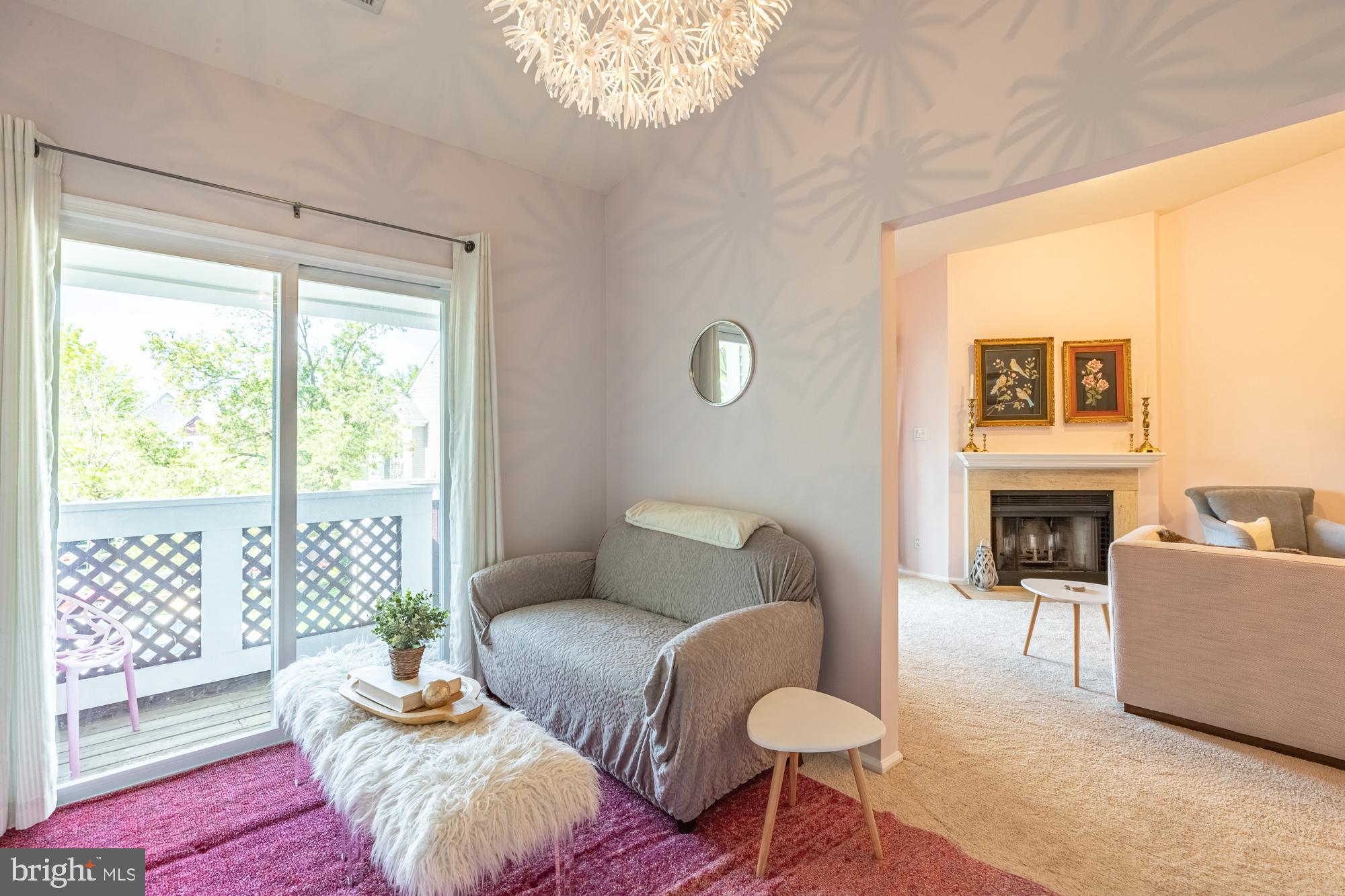 GRAYS POINTE - Residential