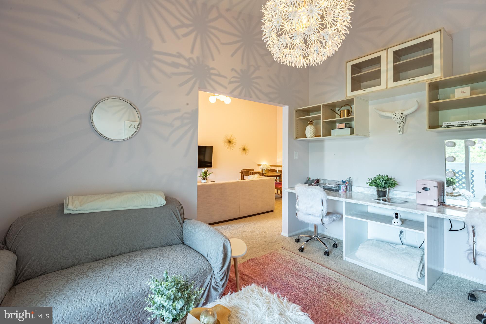 GRAYS POINTE - Residential