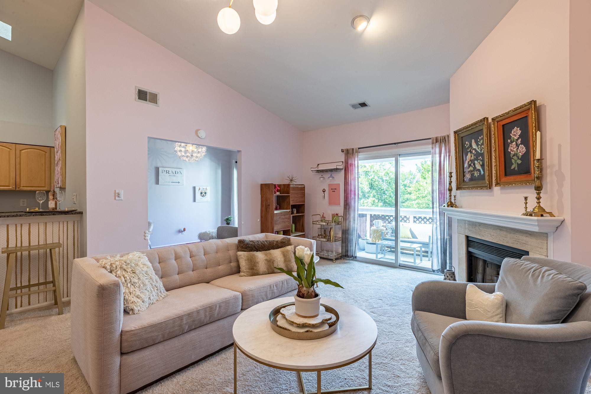 GRAYS POINTE - Residential