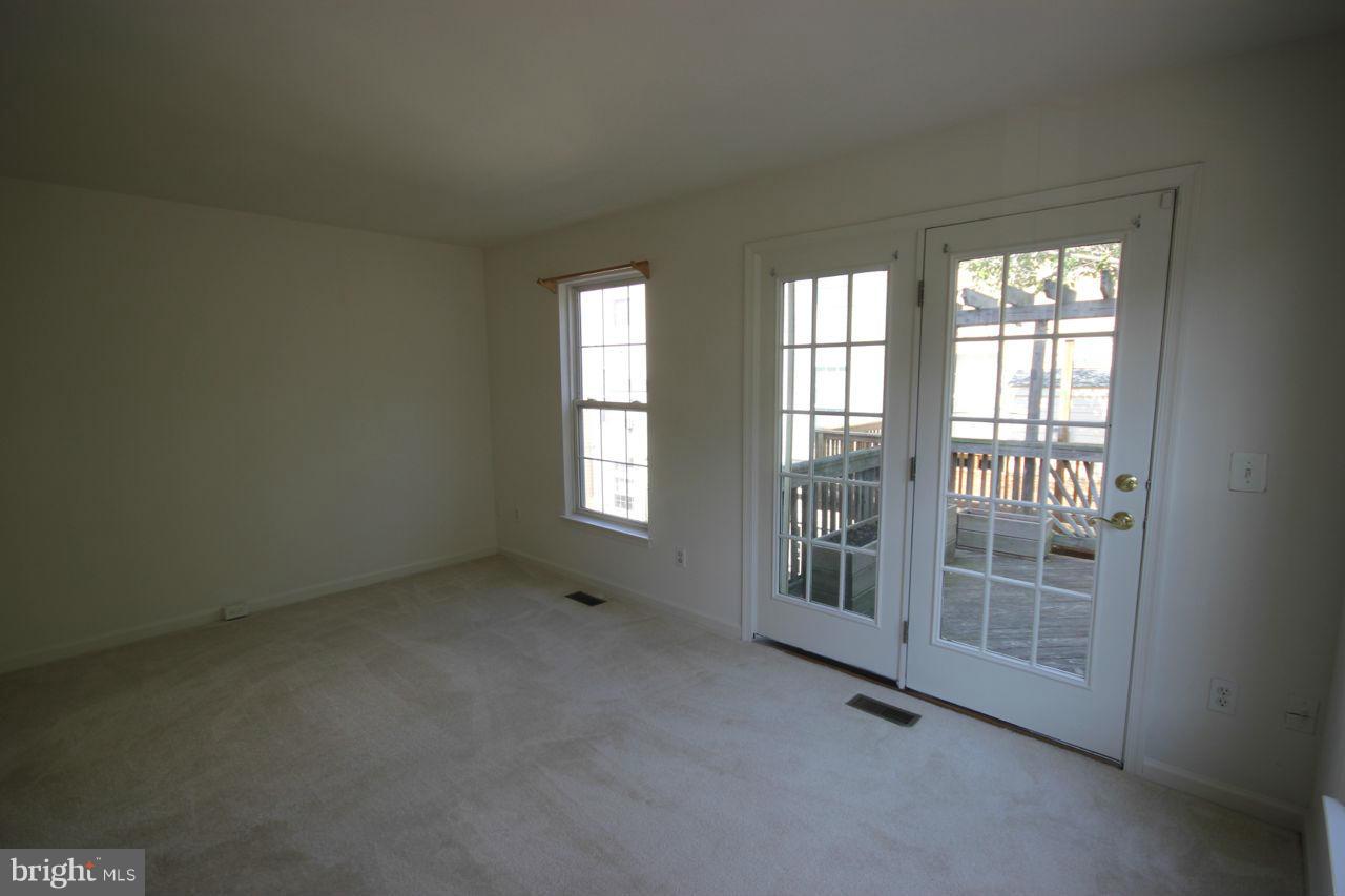 CEDAR LAKES - Residential Lease