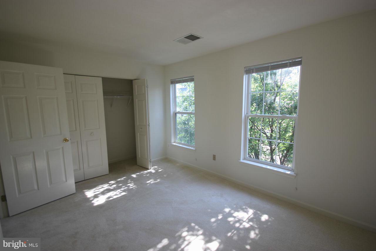 CEDAR LAKES - Residential Lease