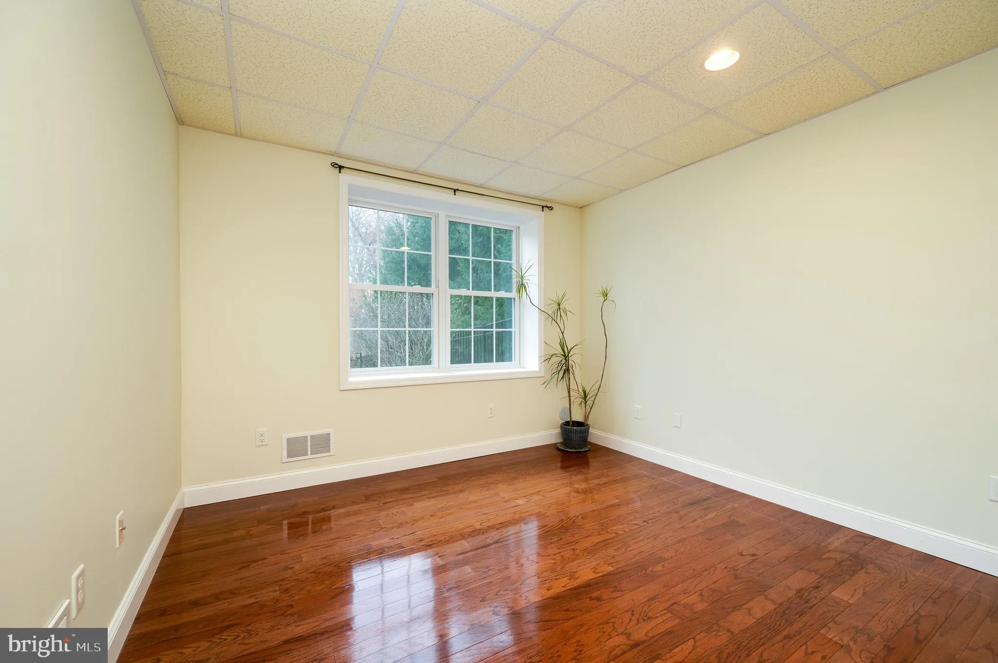 Fleetwood, Pennsylvania 19522, United States, 4 Bedrooms Bedrooms, ,4 BathroomsBathrooms,Residential,Active,245452