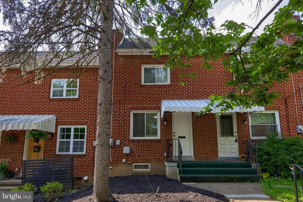 Photo of 913 Union Street, LANCASTER, PA 17603 (MLS # PALA2071320)