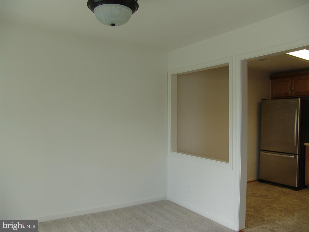 GUNSTON CORNER - Residential Lease