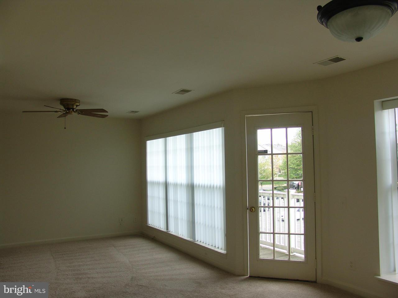 GUNSTON CORNER - Residential Lease